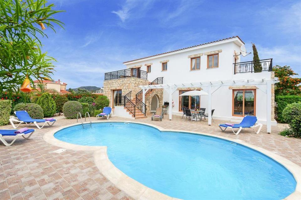 Argaka Beachfront Villa Пафос Экстерьер фото